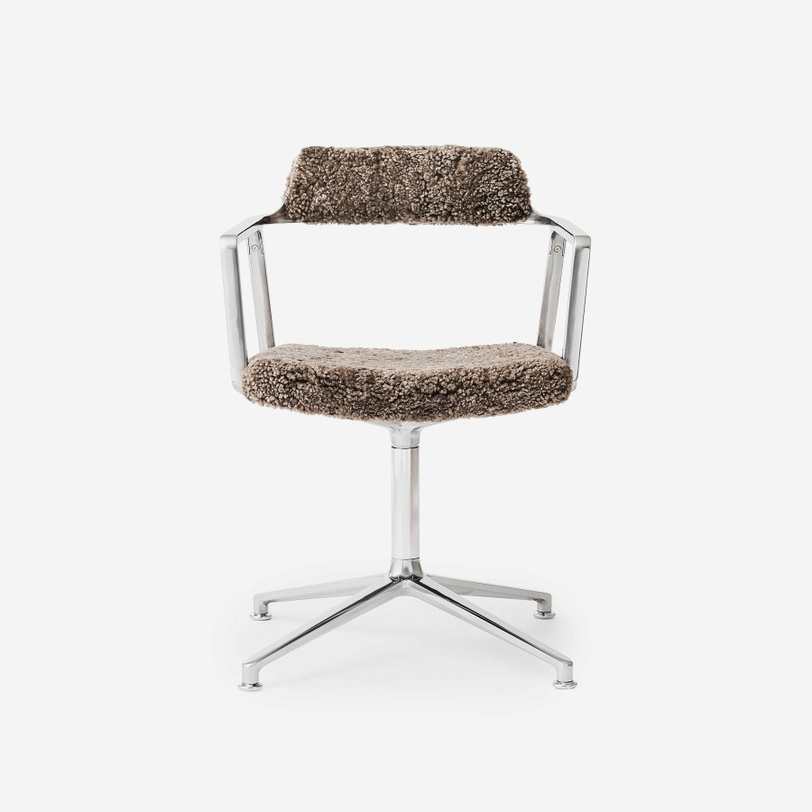 Mobler Vipp | Vipp Swivel Chair, Curly Edition